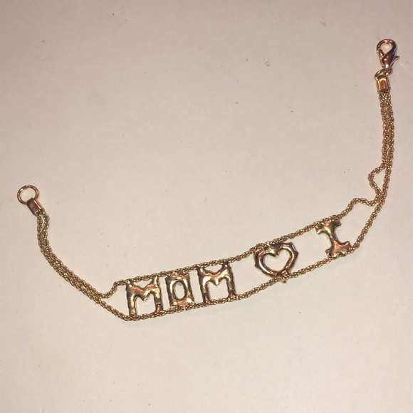 Gold Tone and Red 'I Love Mom' Bracelet - Picture 4 of 4